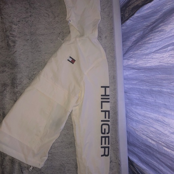 🎉2x HP🎉 Tommy Hilfiger Retro Windbreaker Jacket - Picture 7 of 10